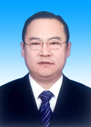 袁雪威